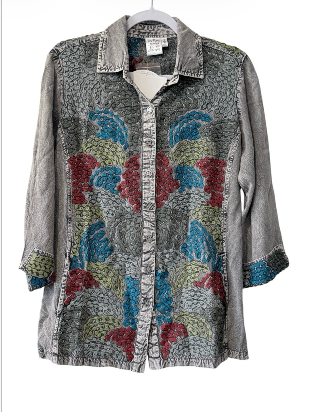 NWT Parsley & Sage women’s small 3/4 sleeve embroidered button down gray shirt